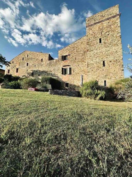 Medieval Tower In Umbria With Swimming Pool Montelagello Exterior foto